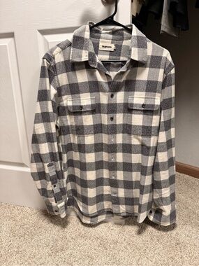 Taylor Stitch Gray & White Plaid Button-Down Shirt